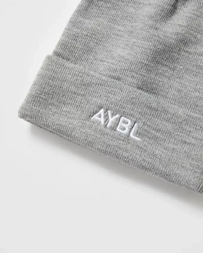 Bonnet brodé