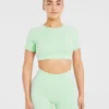 Crop top incontournable