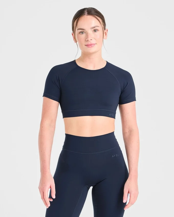 Crop top incontournable