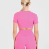 Crop top incontournable