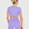 Crop top incontournable