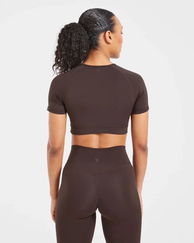 Crop top incontournable
