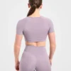 Crop top incontournable