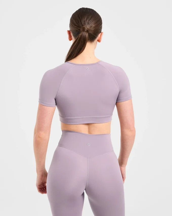 Crop top incontournable