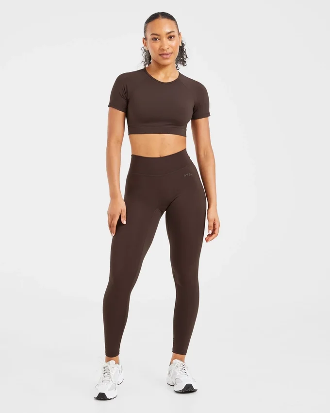 Crop top incontournable