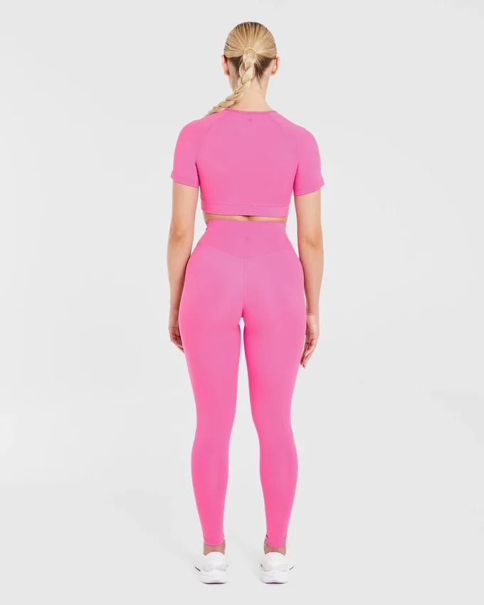 Crop top incontournable