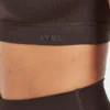 Crop top incontournable