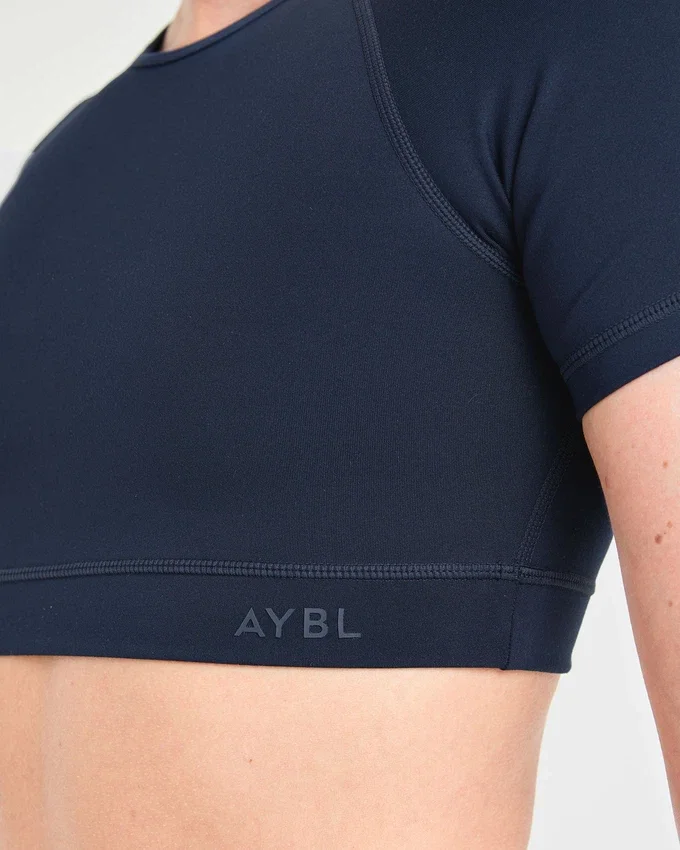 Crop top incontournable
