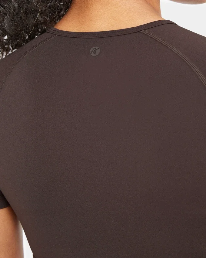 Crop top incontournable