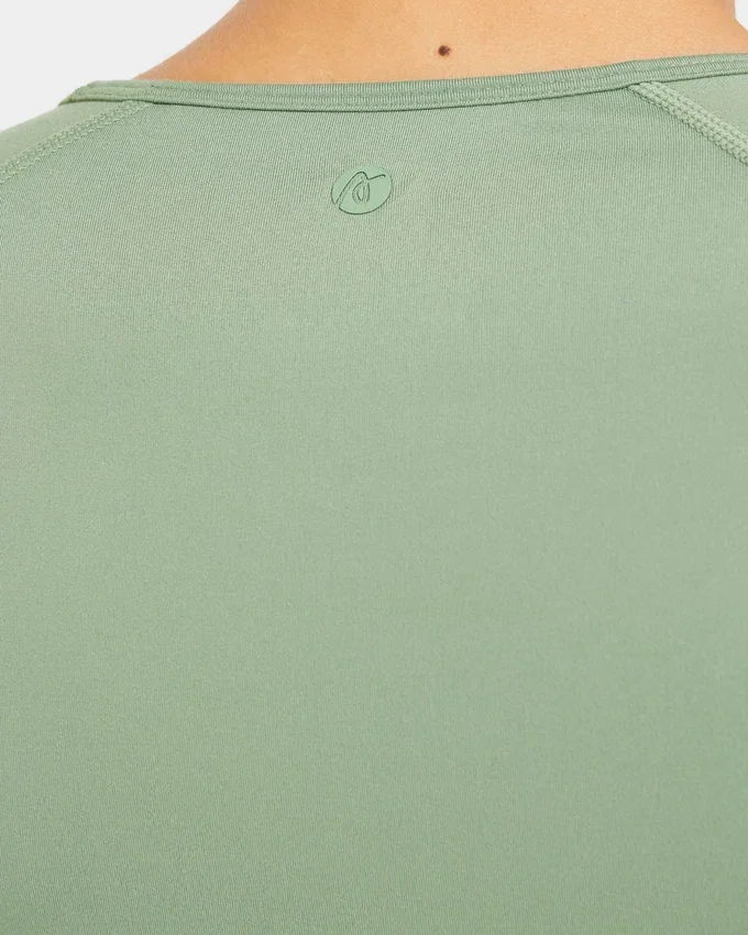 Crop top incontournable
