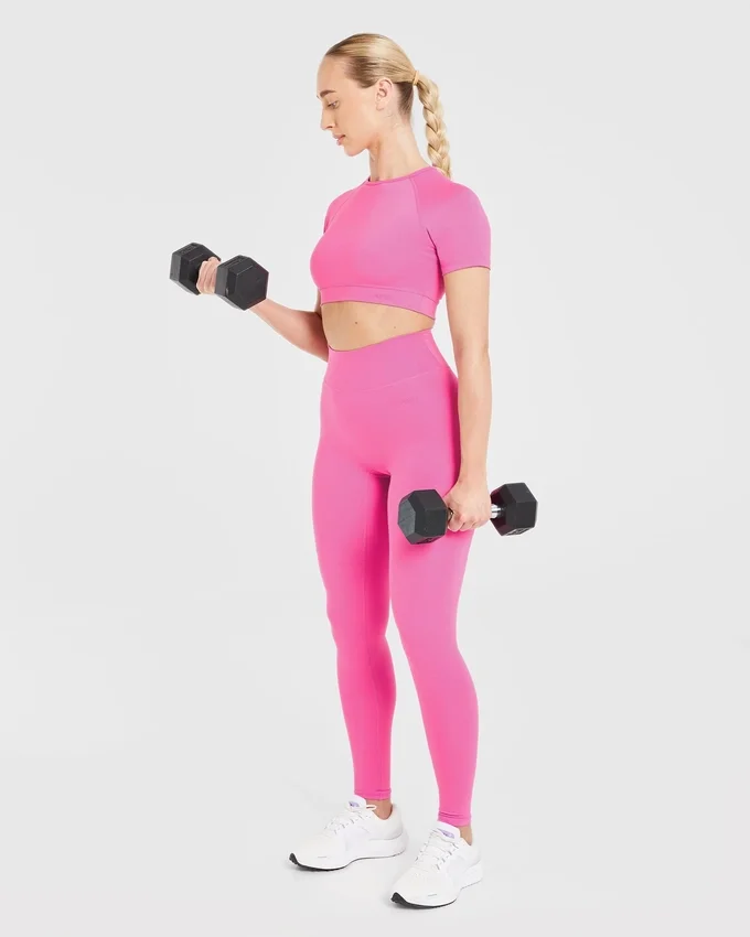 Crop top incontournable