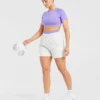 Crop top incontournable