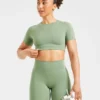 Crop top incontournable