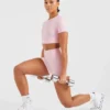 Crop top incontournable