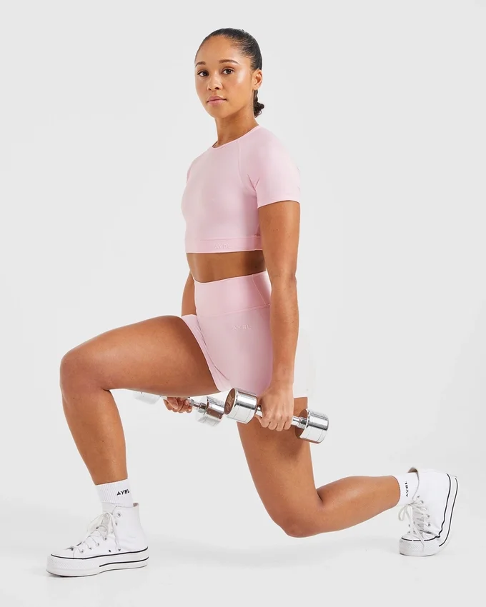 Crop top incontournable
