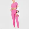 Crop top incontournable