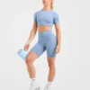 Crop top incontournable