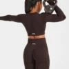 Haut court à manches longues sans coutures Empower