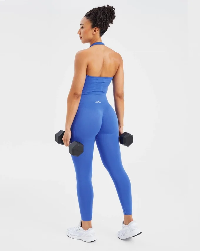 Haut court sans coutures à col licou Empower