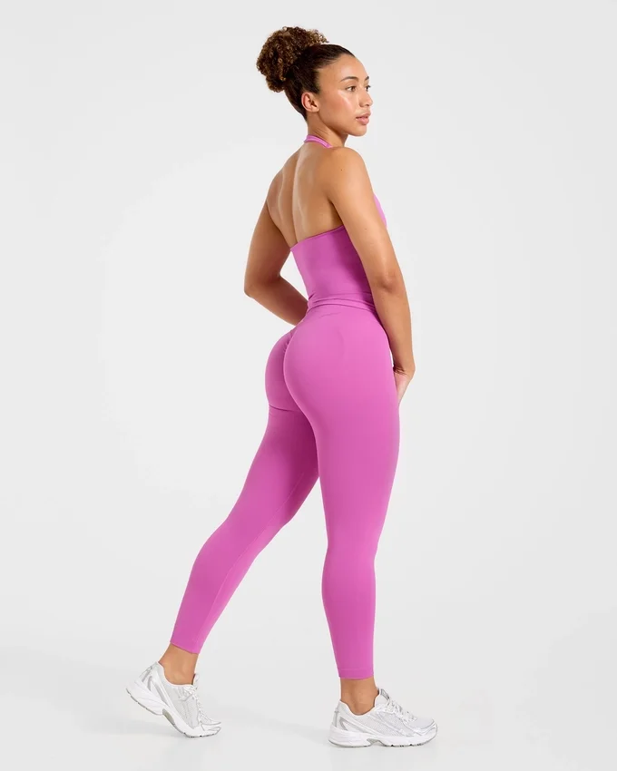 Haut sans coutures à col licou Enhance