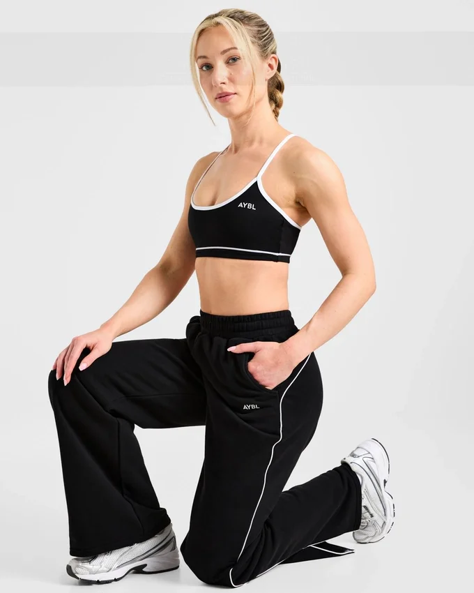 Pantalon de jogging « Form » à jambes droites