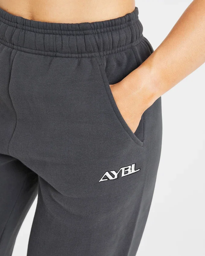 Pantalon de jogging oversize brodé rétro