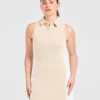 Robe à col emblématique