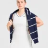 Robe emblématique à col en V