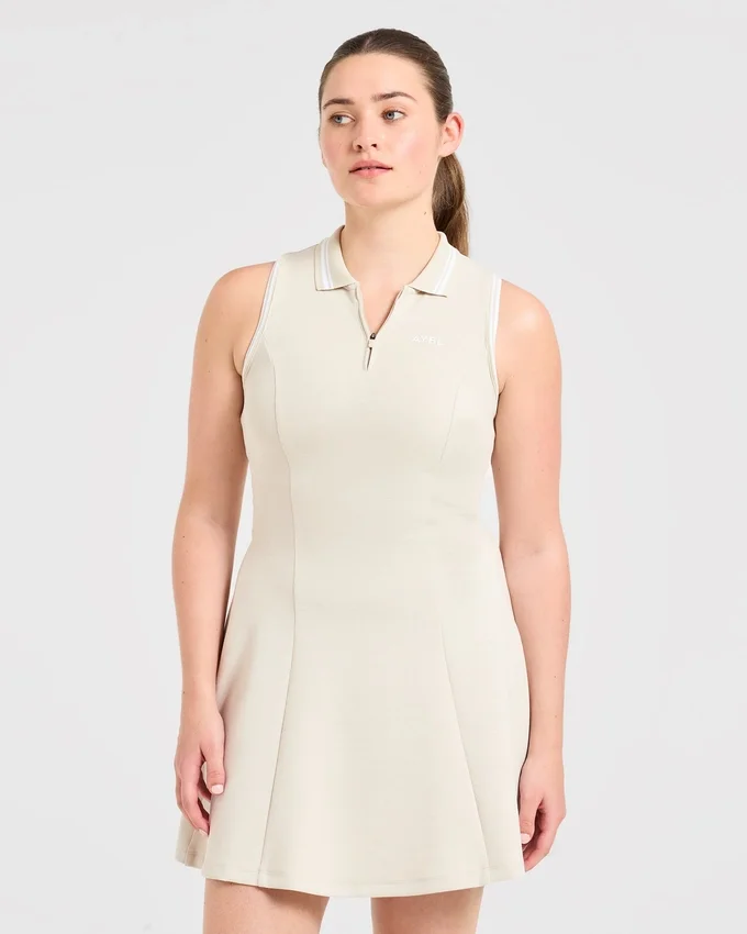 Robe plissée classique