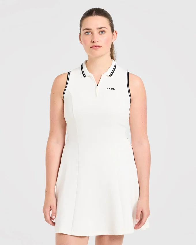 Robe plissée classique