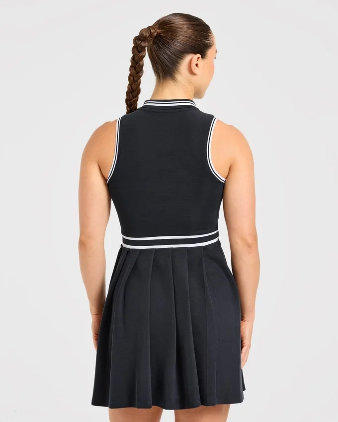 Robe plissée classique