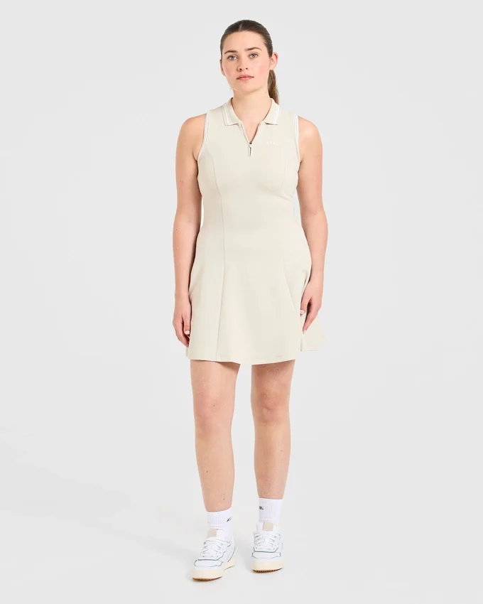 Robe plissée classique