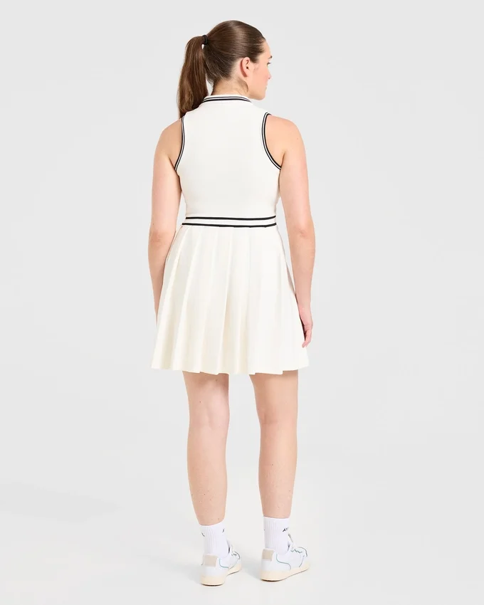 Robe plissée classique