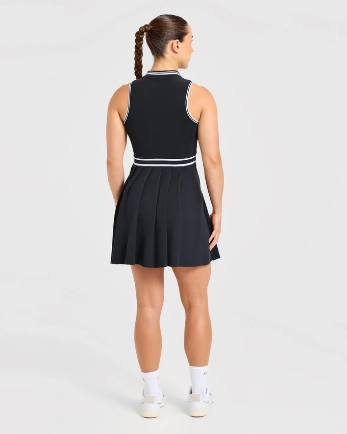 Robe plissée classique