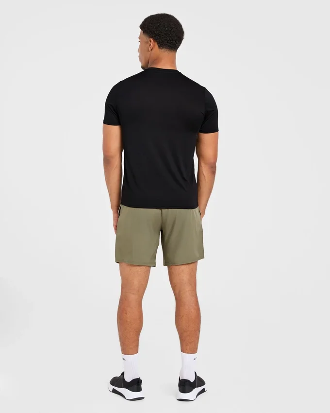 Short Core 7" Shorts