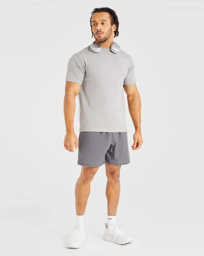 Short Core 7" Shorts