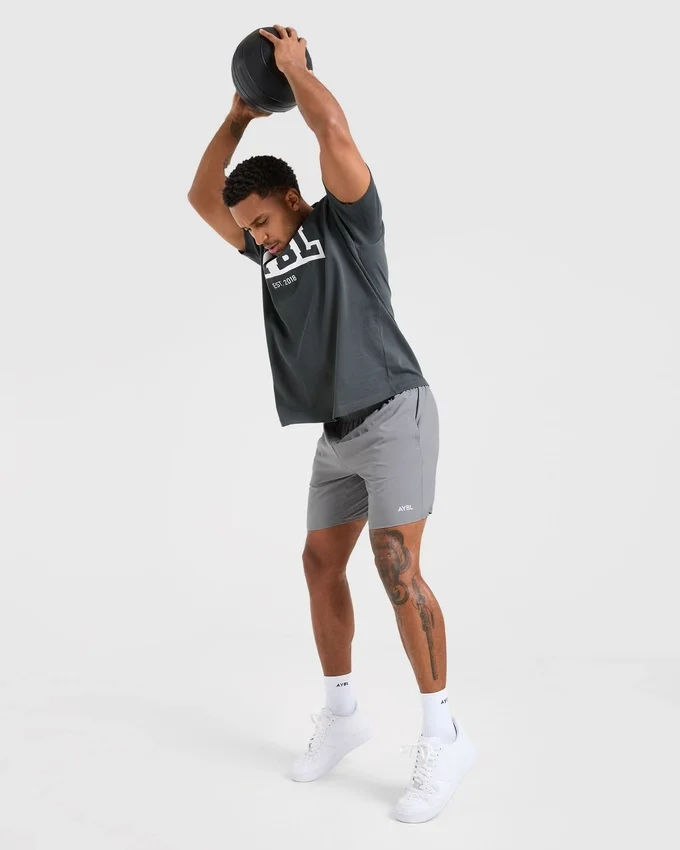 Short Core 7" Shorts
