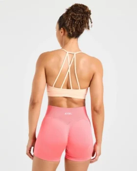 Soutien-gorge de sport à bretelles et col en V « Essential »