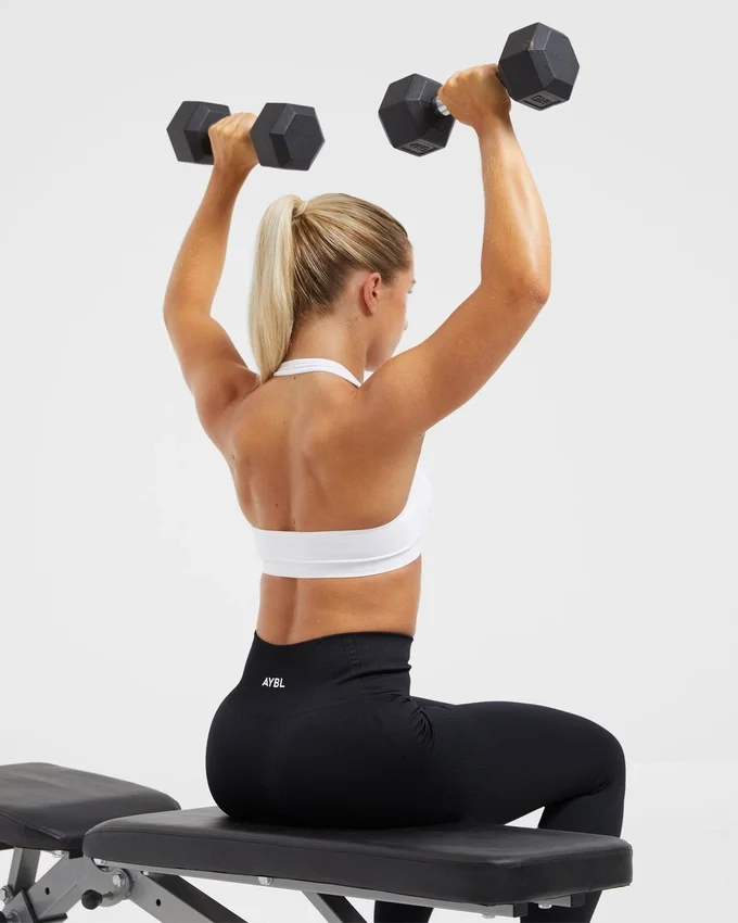 Soutien-gorge de sport sans coutures à col licou Essential