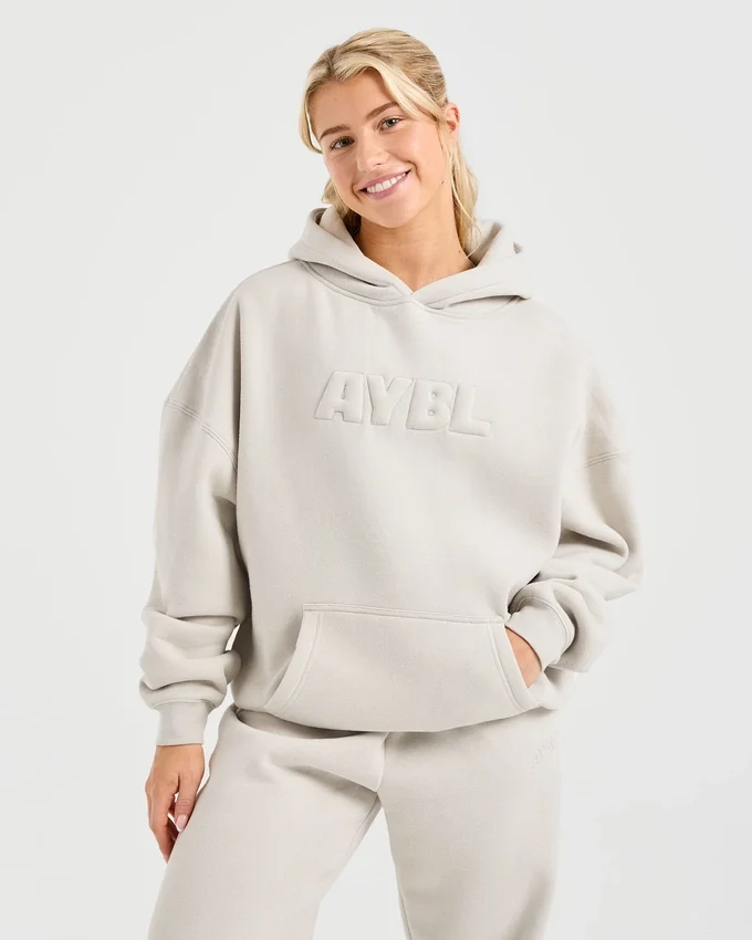 Sweat à capuche oversize classique et douillet