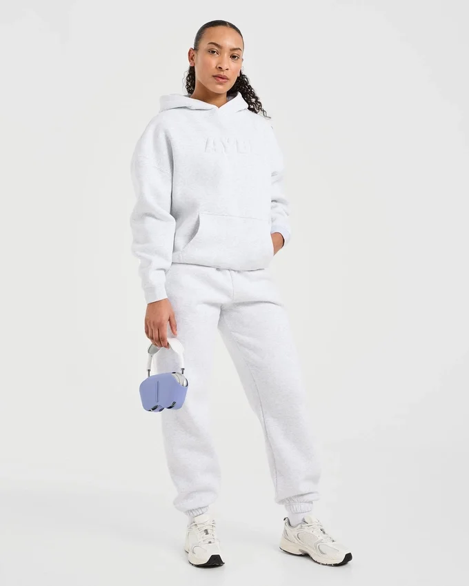 Sweat à capuche oversize classique et douillet