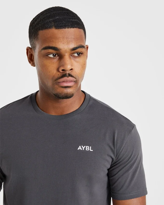 T-shirt Essential