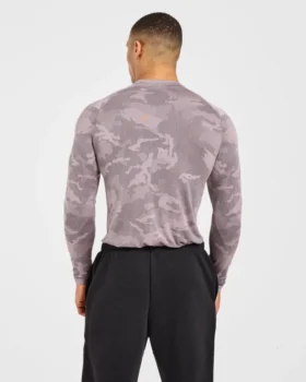 T-shirt à manches longues Camo Seamless motif camouflage