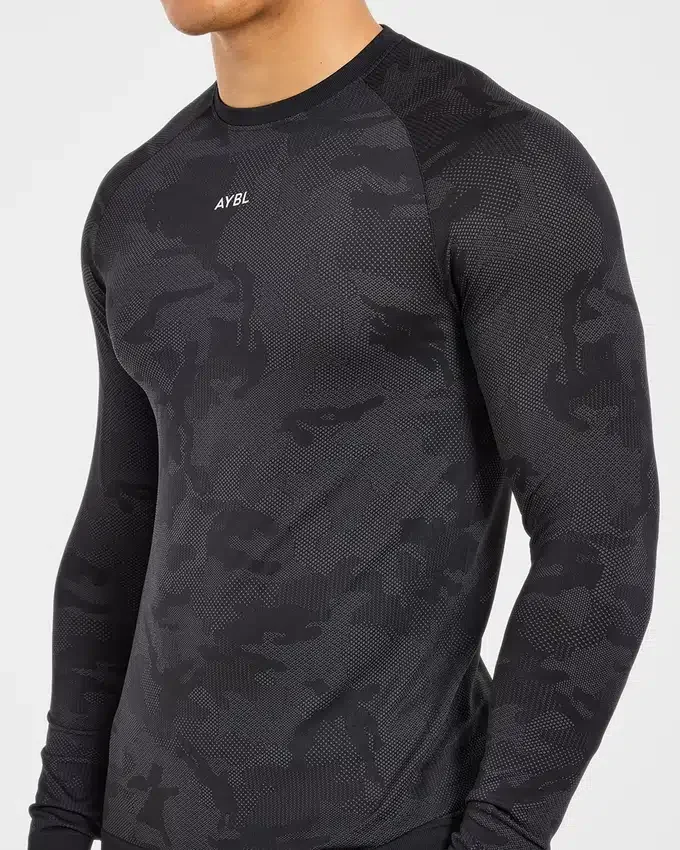 T-shirt à manches longues Camo Seamless motif camouflage
