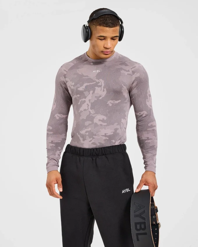 T-shirt à manches longues Camo Seamless motif camouflage
