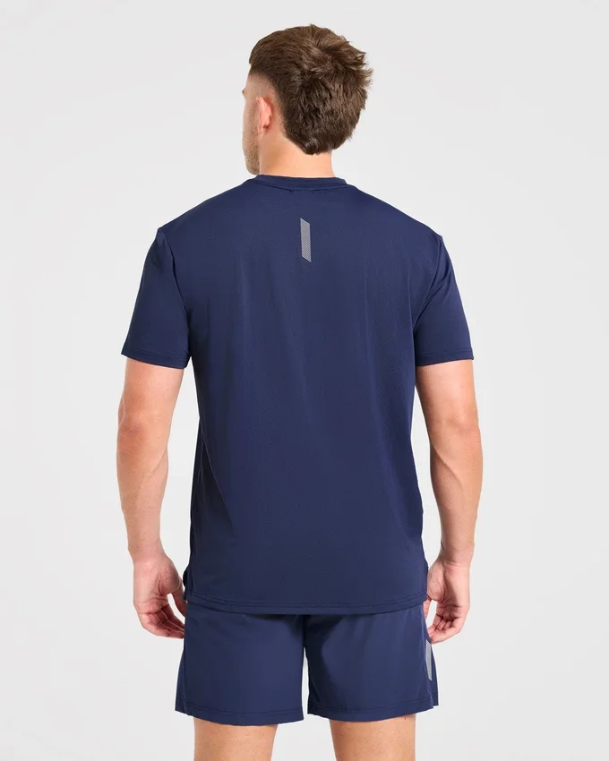 T-shirt Motion