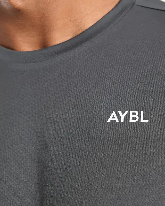 T-shirt Origin