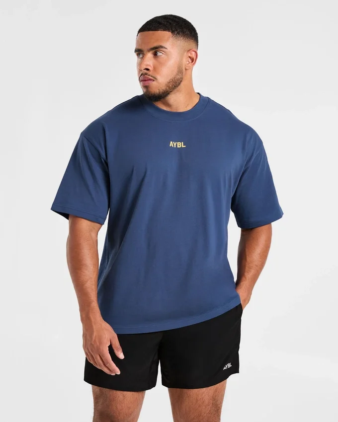 T-shirt oversize Cam Kissel x Persist