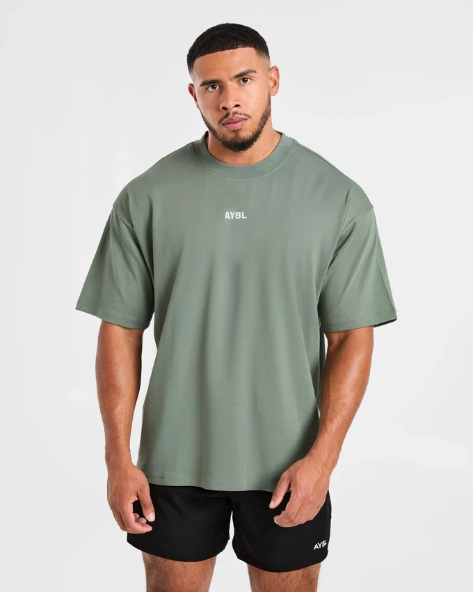 T-shirt oversize Cam Kissel x Persist