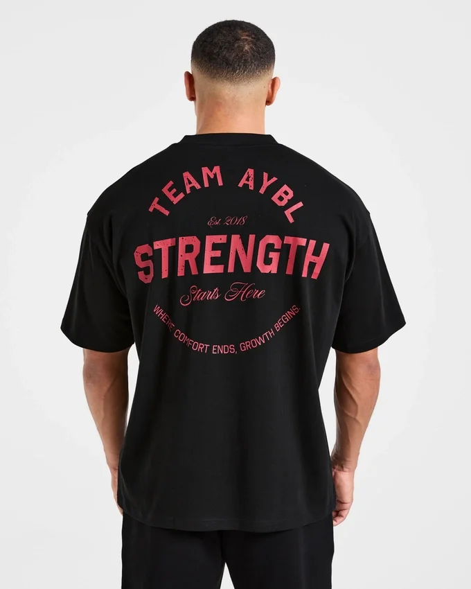 T-shirt oversize Cam Kissel x Strength Starts Here